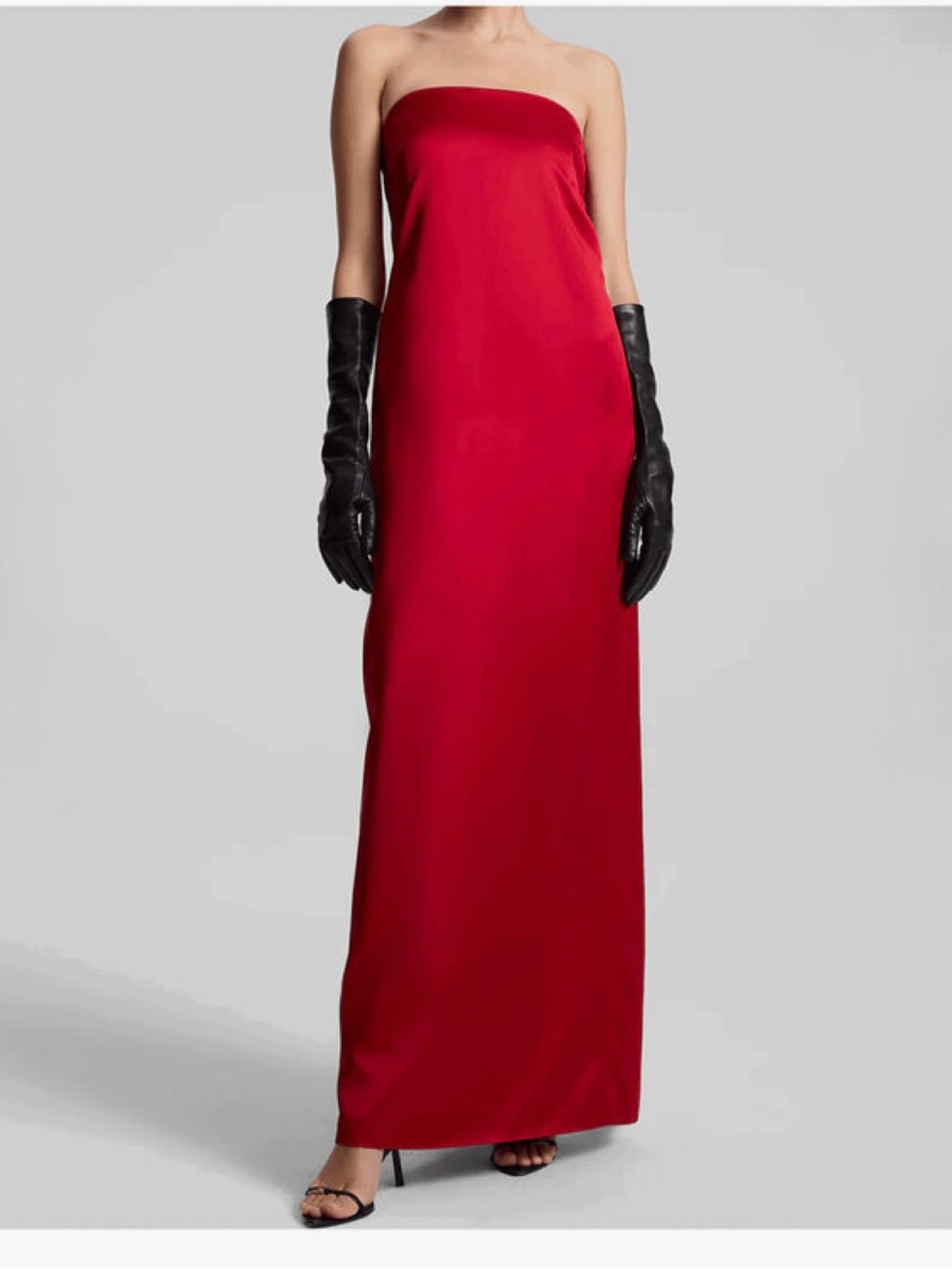 A. L.C.
Really Red Ani Gown
$595 Strapless Red Evening Gown Size 4